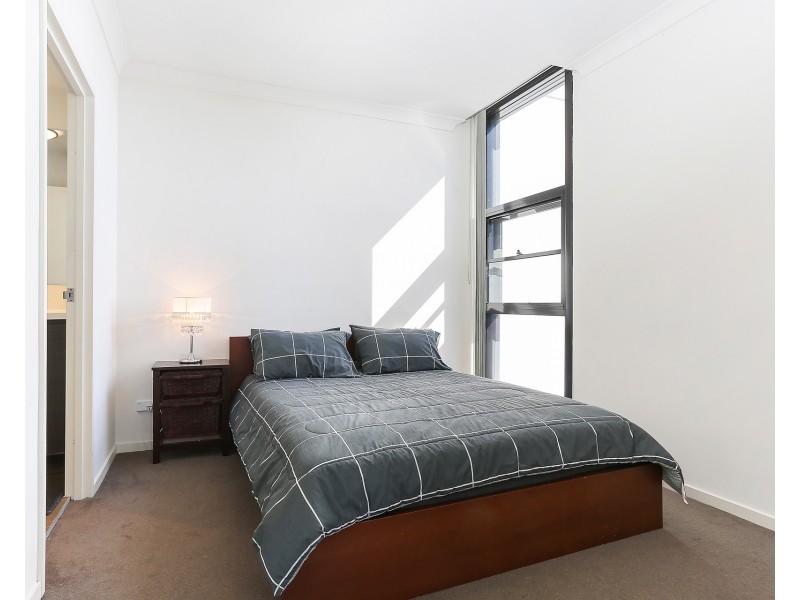 1003/420 Macquarie Street, Liverpool NSW 2170