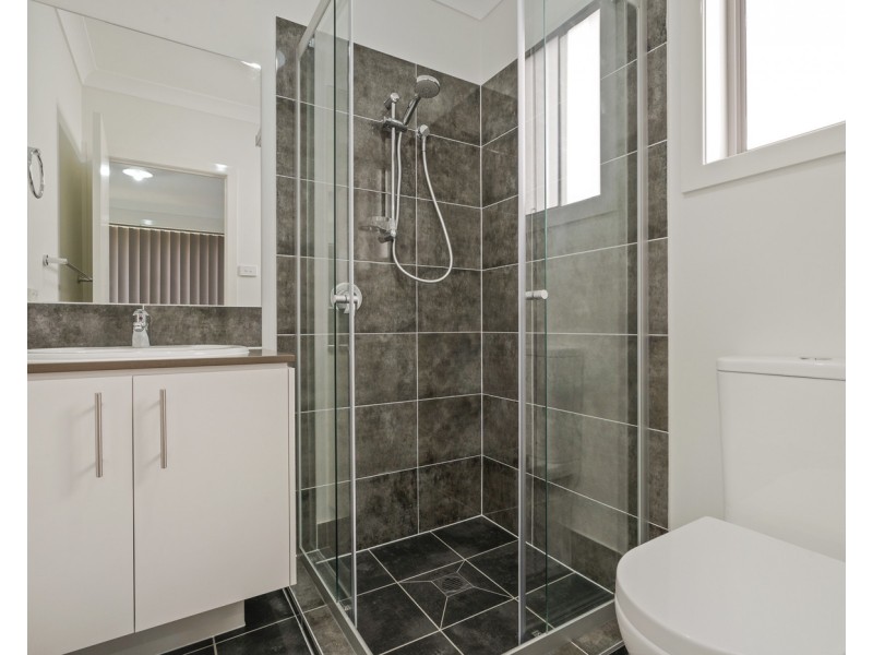 236 Narrami Road, Austral NSW 2179
