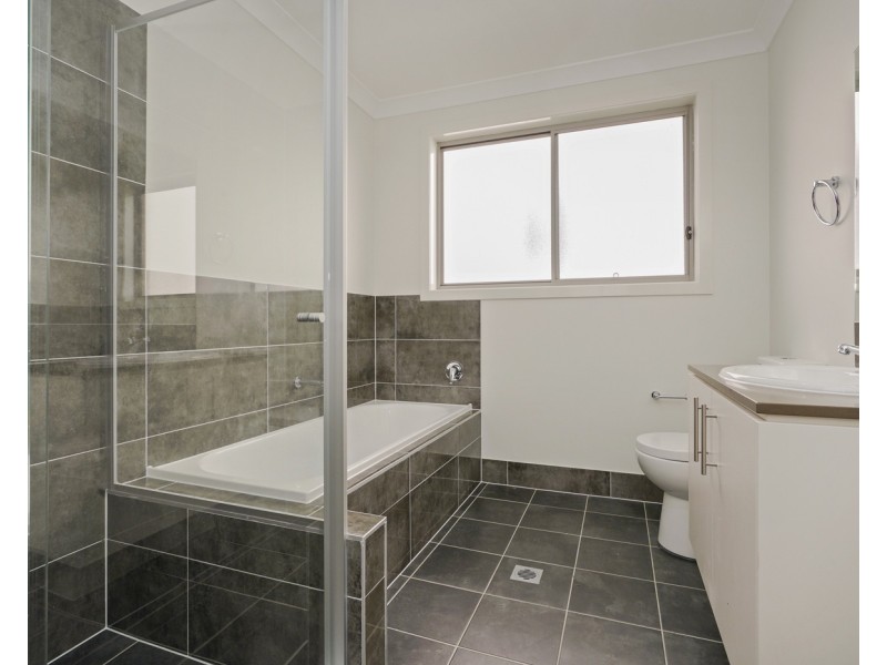 236 Narrami Road, Austral NSW 2179