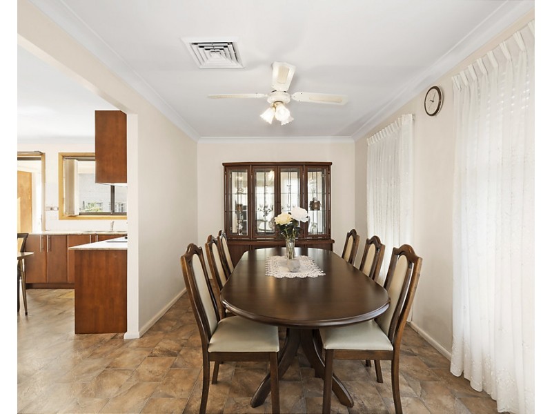 27 Graham Avenue, Casula NSW 2170