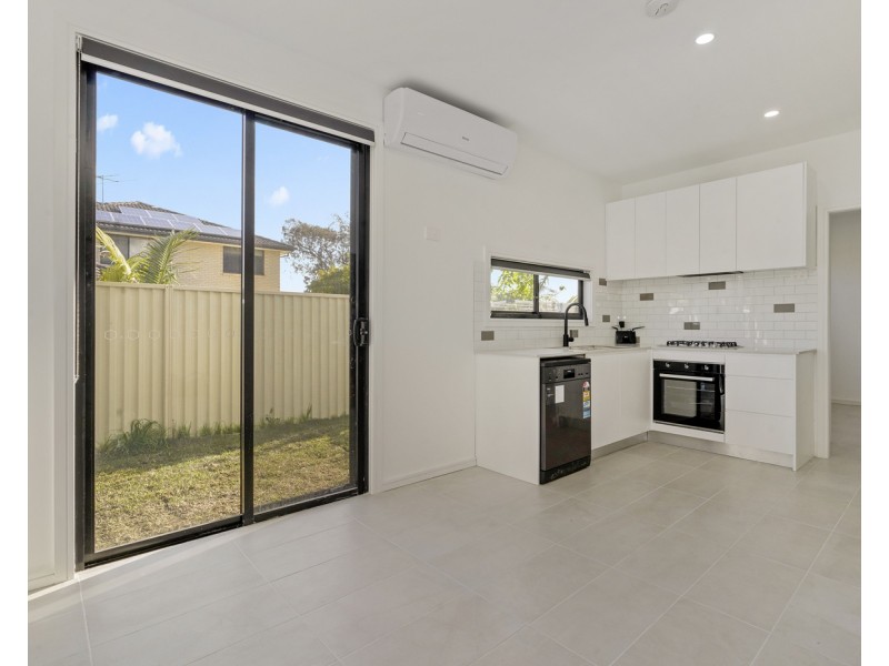 29a Salamaua Crescent, Holsworthy NSW 2173