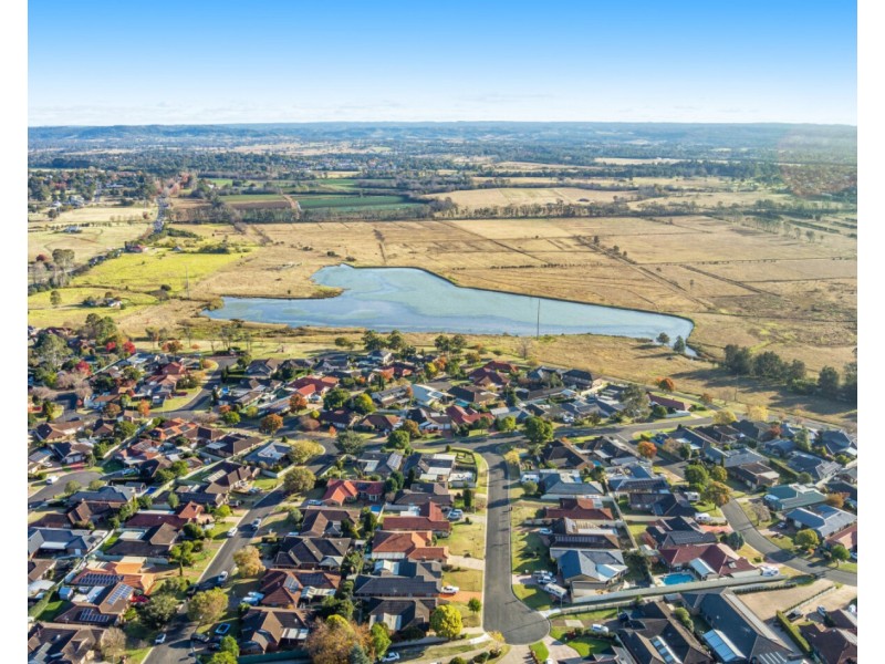 7 Ridge View Place, Narellan NSW 2567