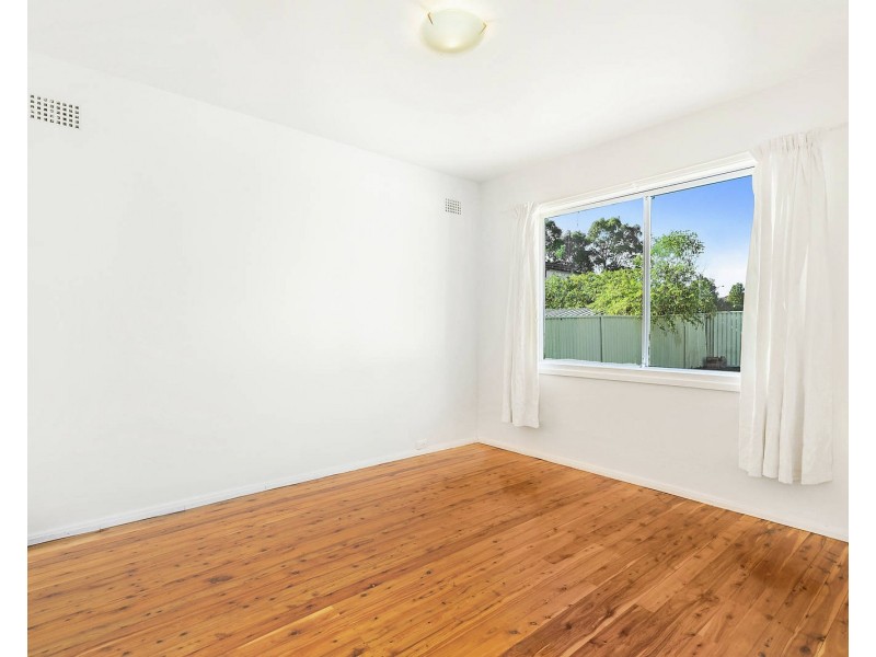 24 Amalfi Street, Lurnea NSW 2170