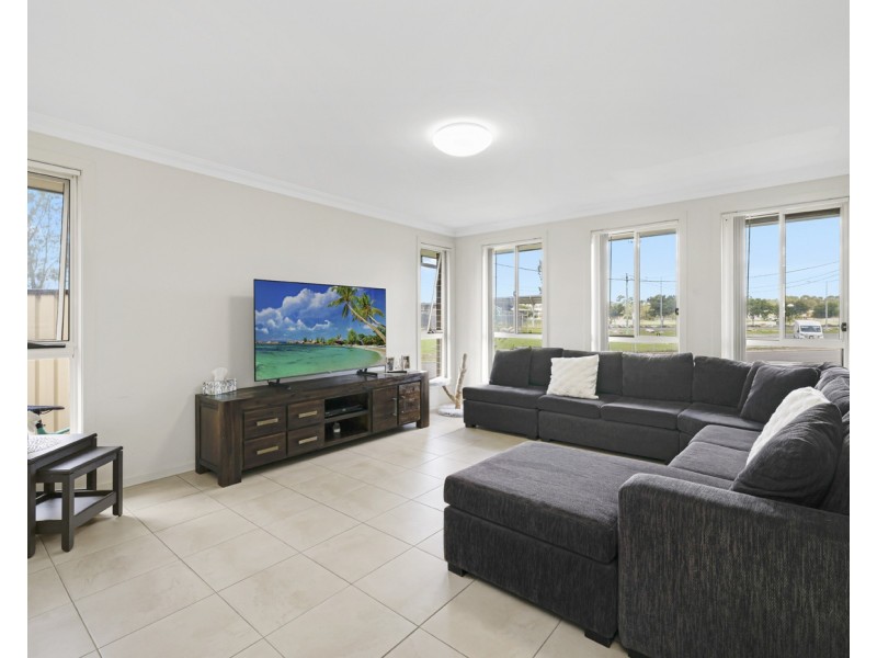 215 Ash Road, Prestons NSW 2170