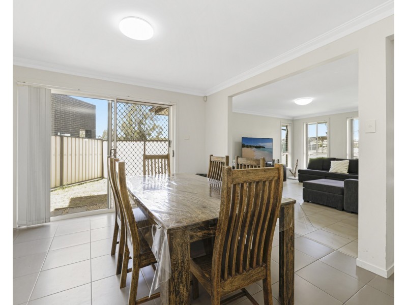 215 Ash Road, Prestons NSW 2170