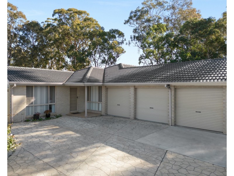 24 Idriess Place, Edensor Park NSW 2176