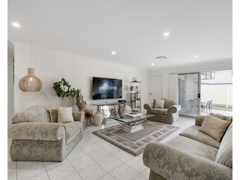 24 Idriess Place, Edensor Park NSW 2176