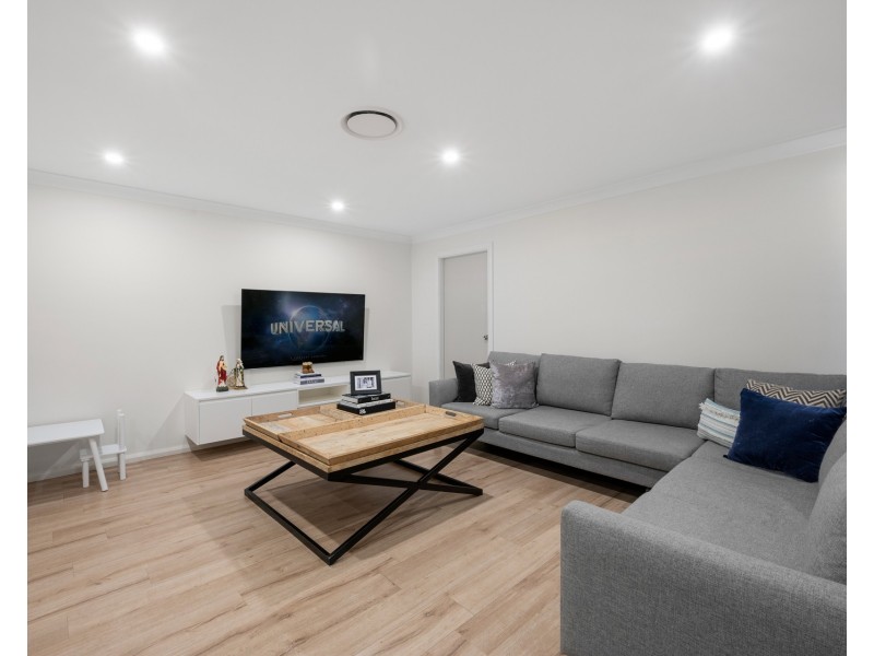 24 Idriess Place, Edensor Park NSW 2176