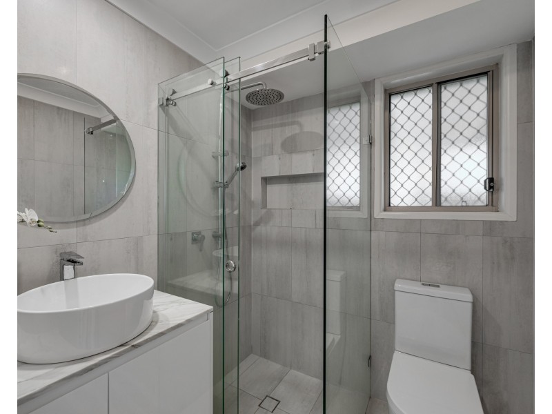 24 Idriess Place, Edensor Park NSW 2176