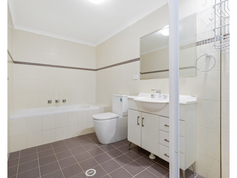 1/25-27 Castlereagh Street, Liverpool NSW 2170