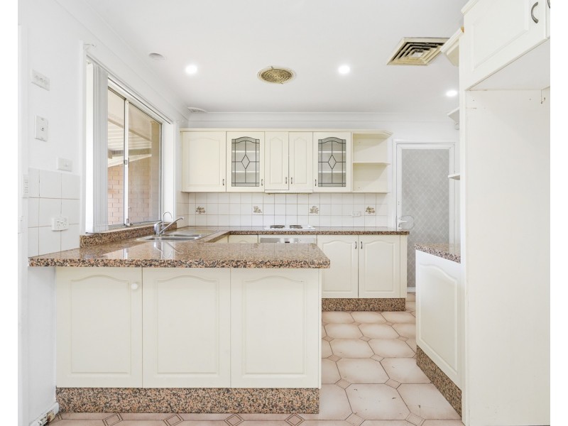 15 Birch Avenue, Casula NSW 2170