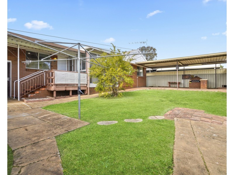 15 Birch Avenue, Casula NSW 2170