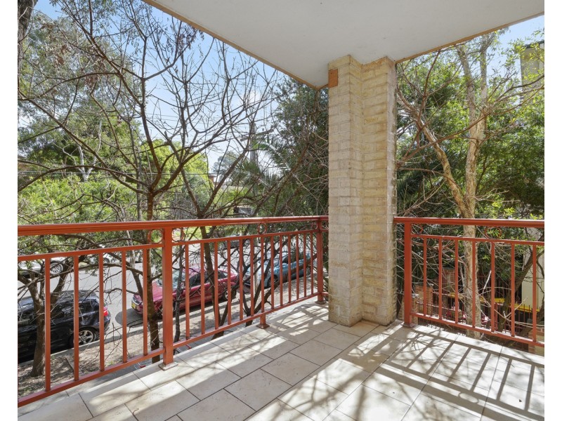 28/2-4 Kane Street, Guildford NSW 2161