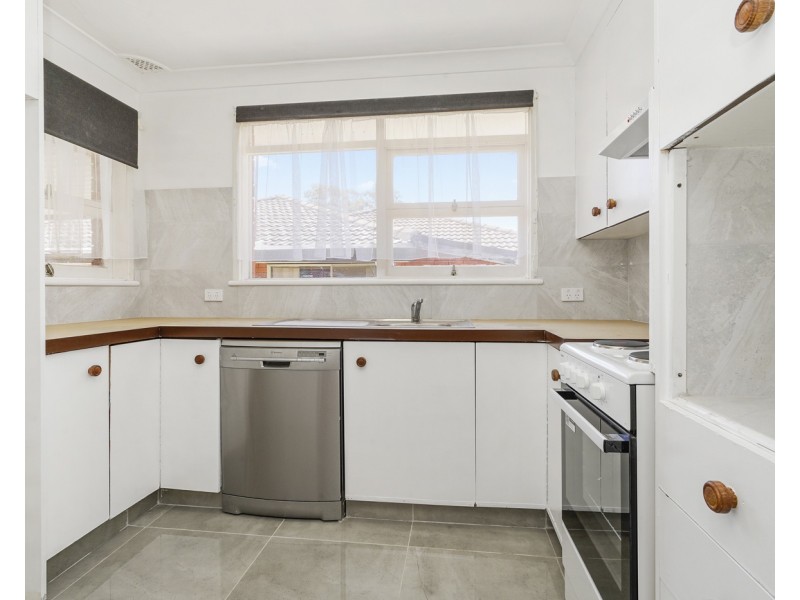 10 Euroka Street, Ingleburn NSW 2565