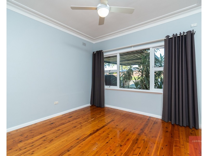 129 Cumberland Road, Ingleburn NSW 2565