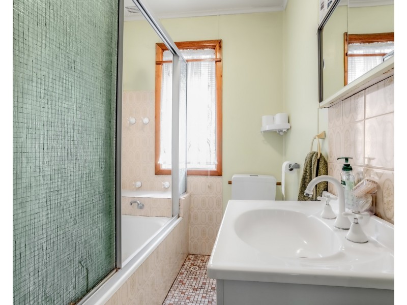 43 Glenwari Street, Sadleir NSW 2168