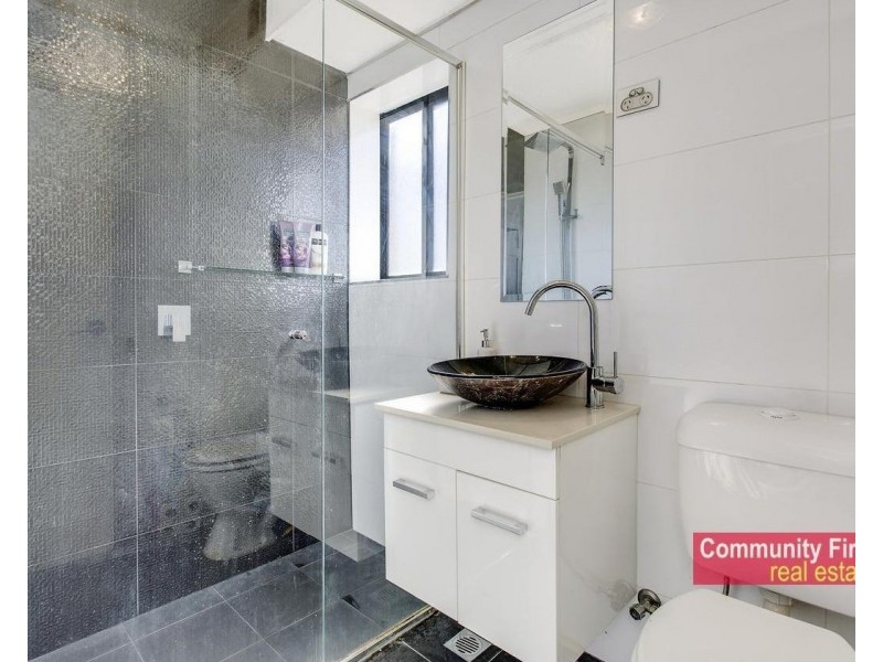 3/118 Elizabeth Drive, Liverpool NSW 2170
