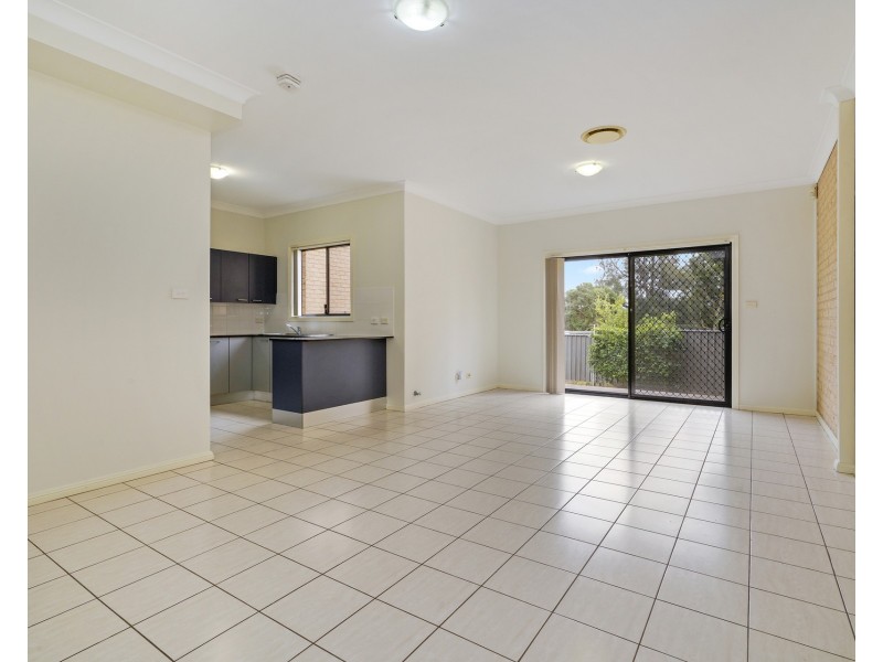 3/5-7 Wedge Place, Lurnea NSW 2170