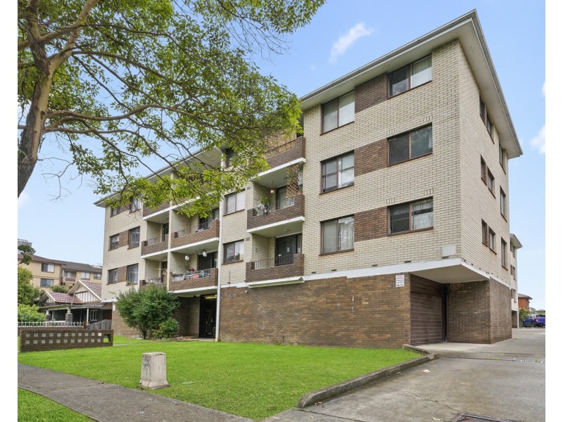 19/111 Castlereagh Street, Liverpool NSW 2170