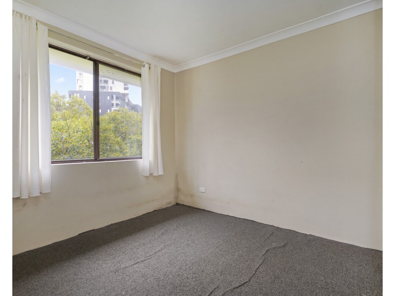 19/111 Castlereagh Street, Liverpool NSW 2170