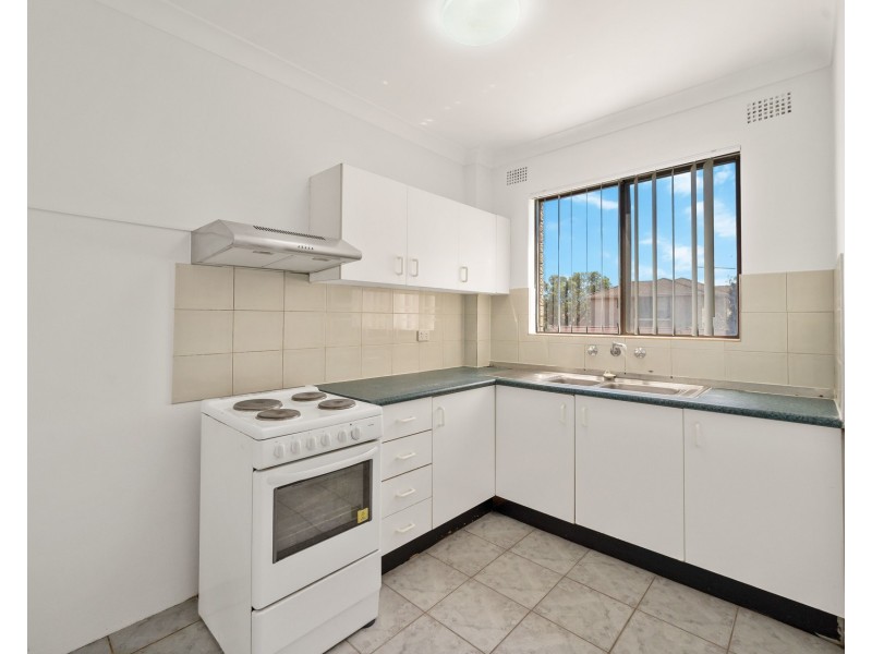 6/117-119 Castlereagh Street, Liverpool NSW 2170