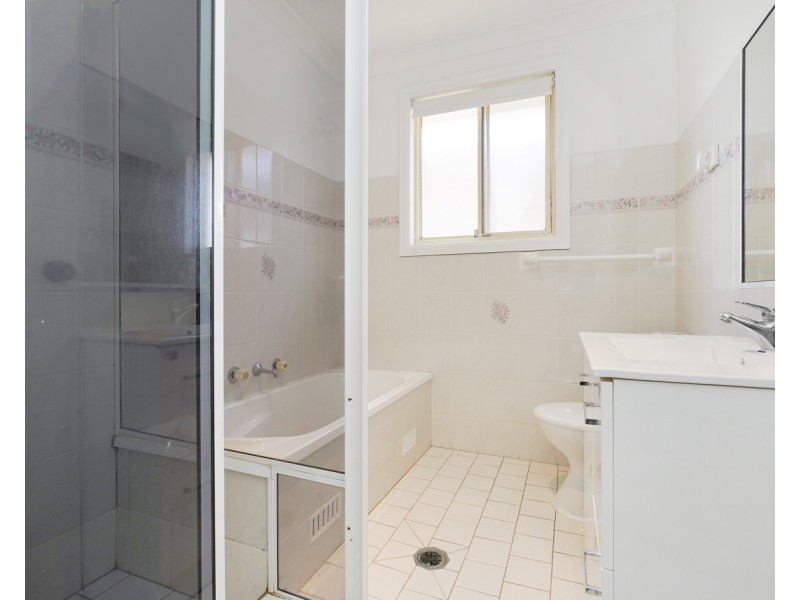 6/77-79 Boronia Road, Greenacre NSW 2190