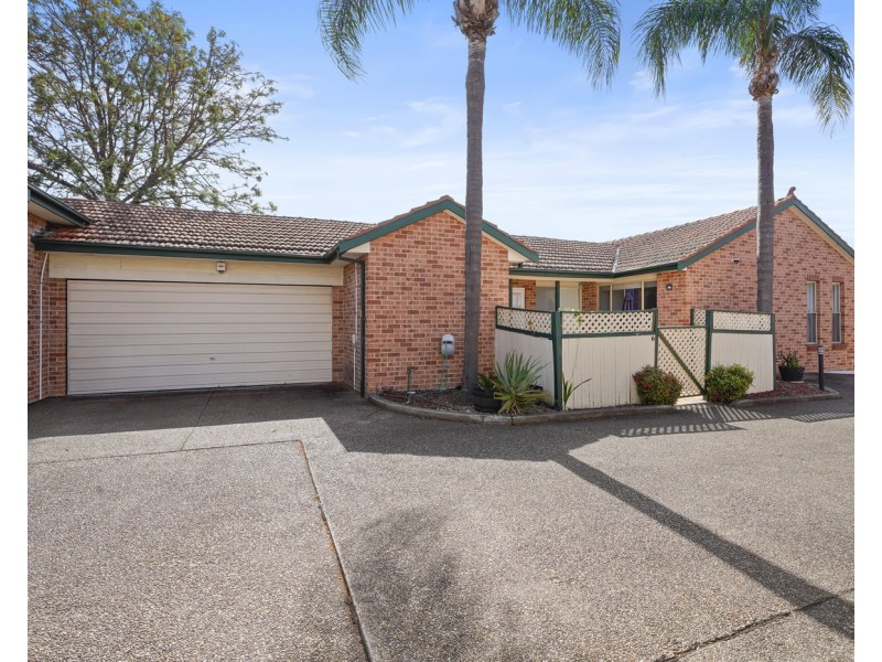 6/77-79 Boronia Road, Greenacre NSW 2190
