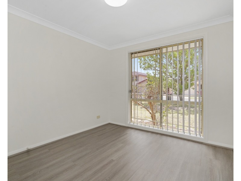 13 Vlatko Drive, West Hoxton NSW 2171