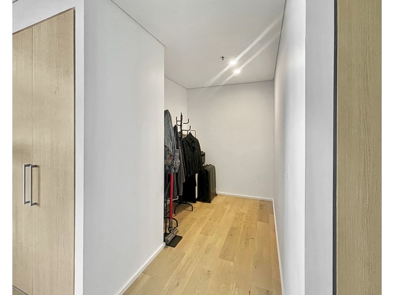 812/6B Atkinson Street, Liverpool NSW 2170