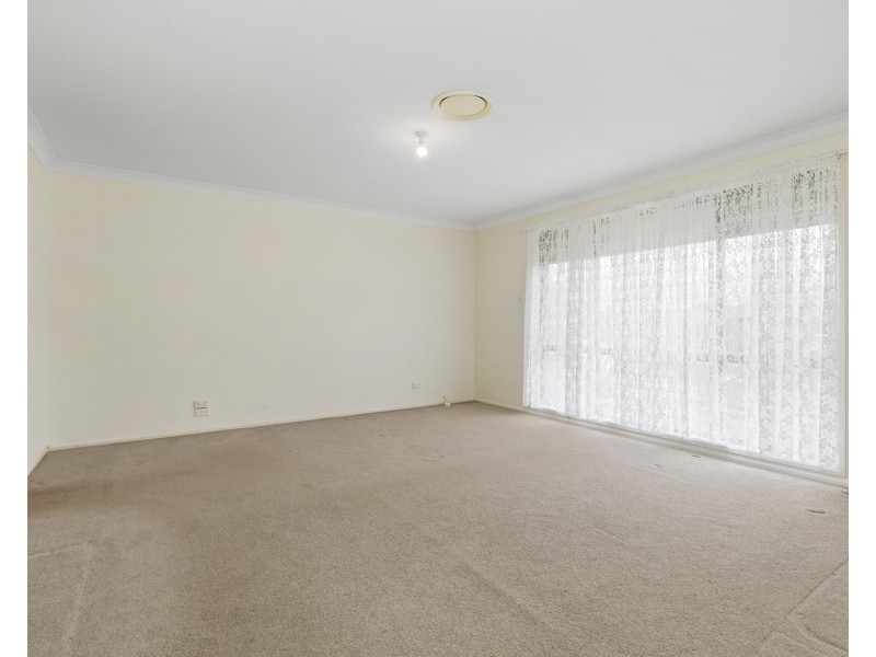 21 Blacket Place, West Hoxton NSW 2171