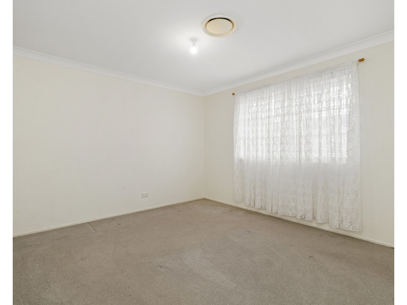 21 Blacket Place, West Hoxton NSW 2171