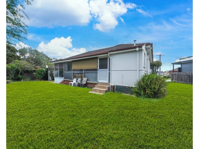 5 Sussman Crescent, Smithfield NSW 2164