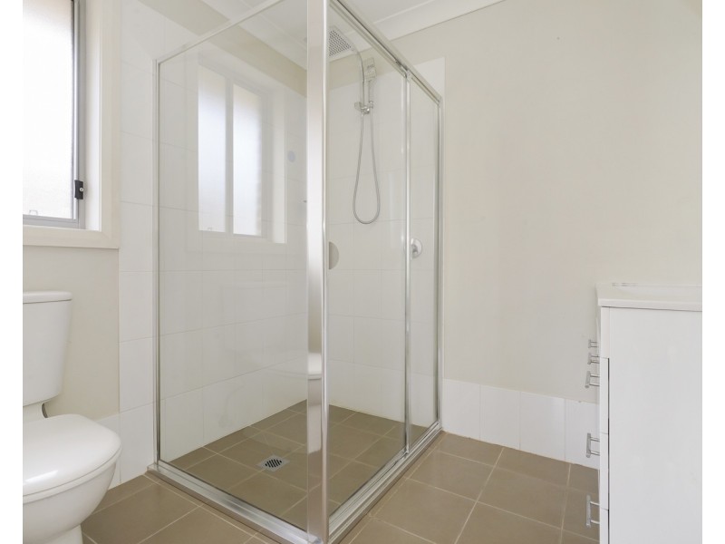 11 Jarvisfield Place, Macquarie Links NSW 2565