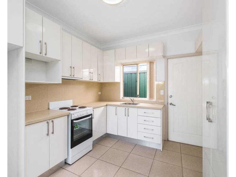 19a Holland Crescent, Casula NSW 2170
