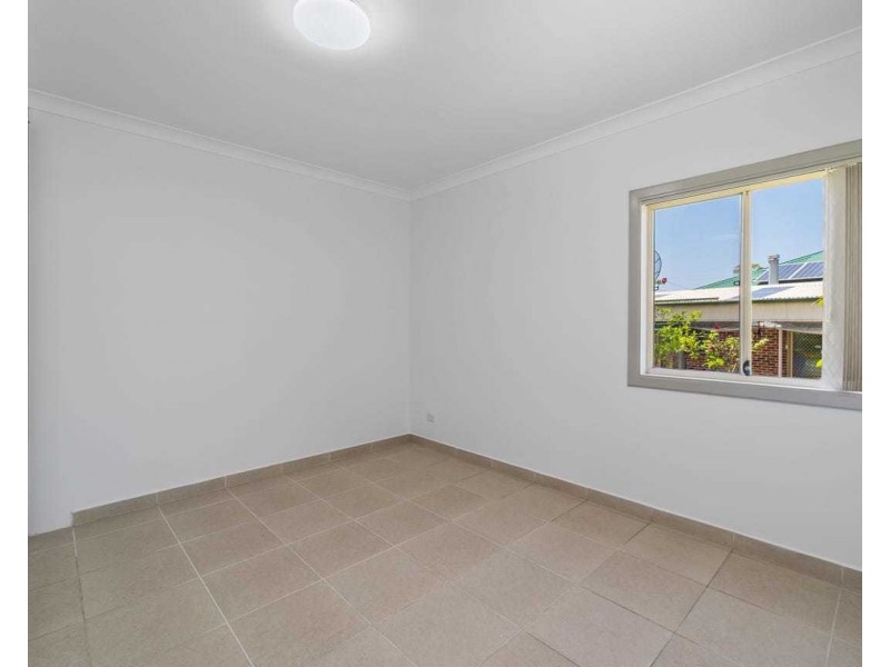 19a Holland Crescent, Casula NSW 2170
