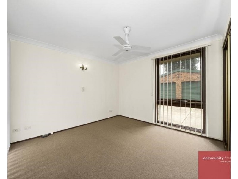 3 Dalton Place, Fairfield West NSW 2165