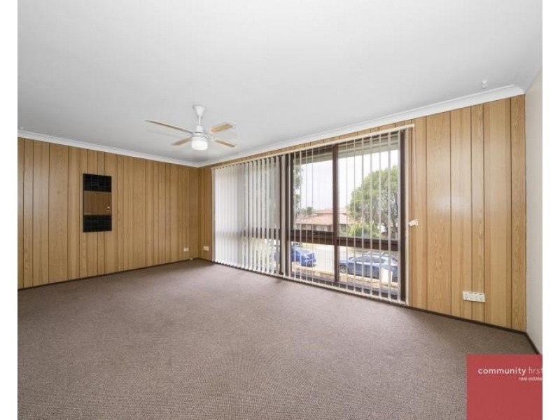 3 Dalton Place, Fairfield West NSW 2165