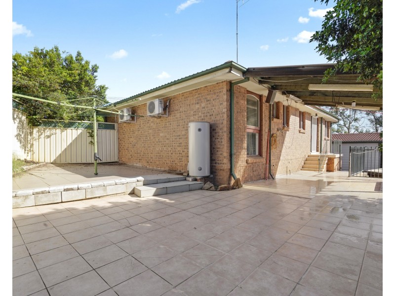 7 Wanda Place, Woodbine NSW 2560