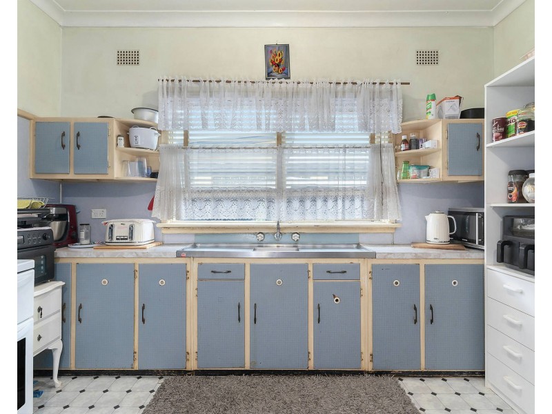 12 Pearce Street, Liverpool NSW 2170