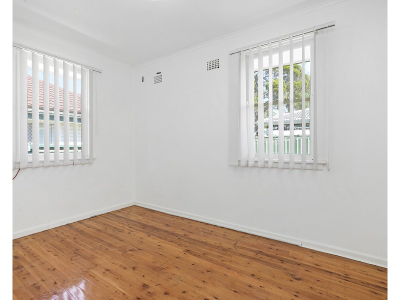 15 Corriedale Street, Miller NSW 2168