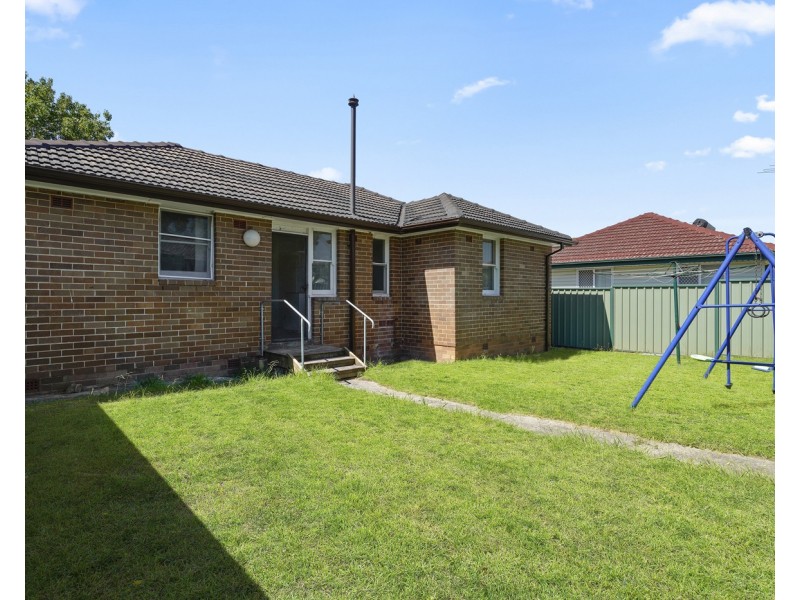 15 Corriedale Street, Miller NSW 2168