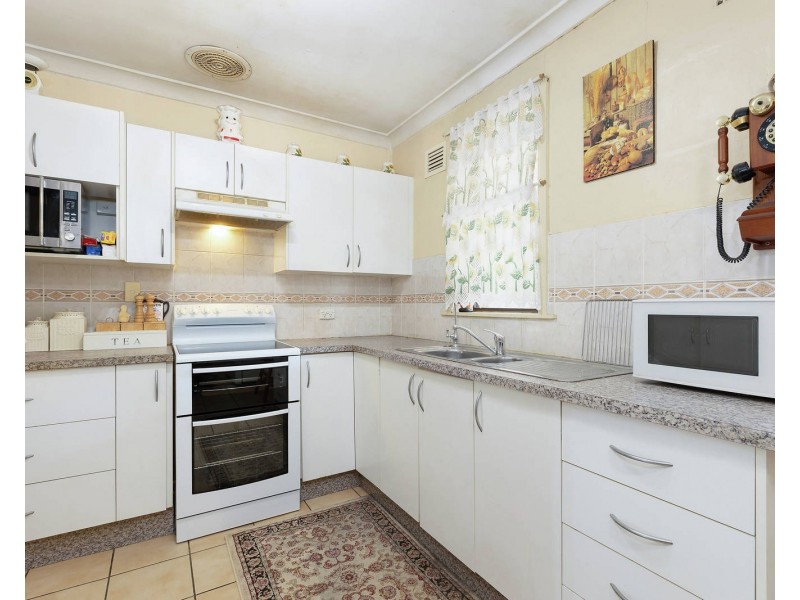 44 Stanwell Crescent, Ashcroft NSW 2168