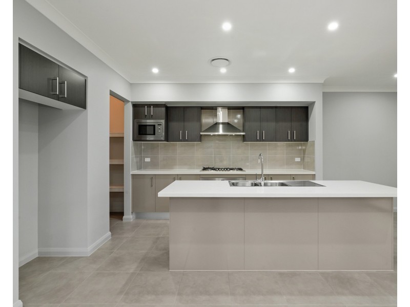 11A McGowen Crescent, Liverpool NSW 2170