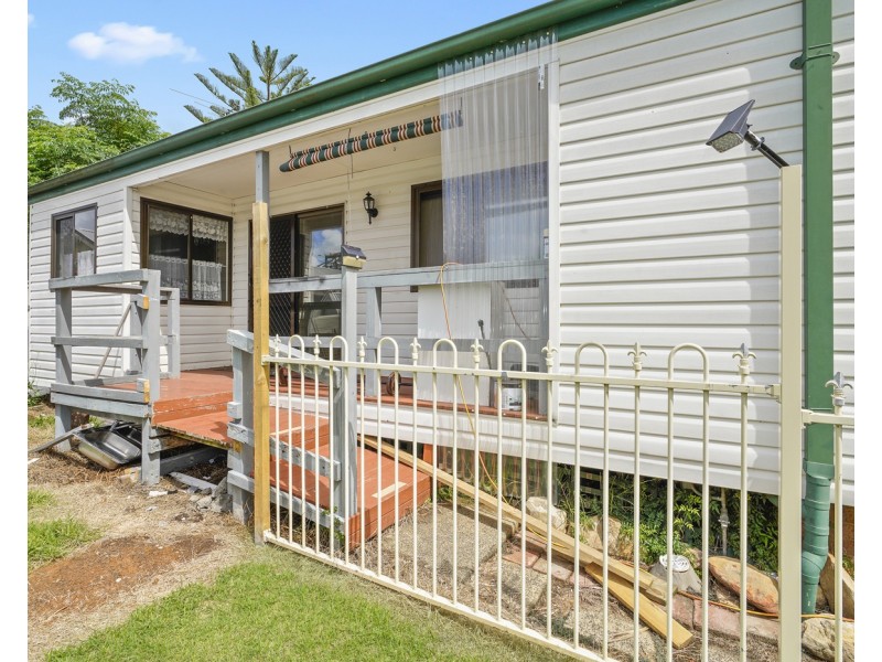 8A Dunbier Avenue, Lurnea NSW 2170