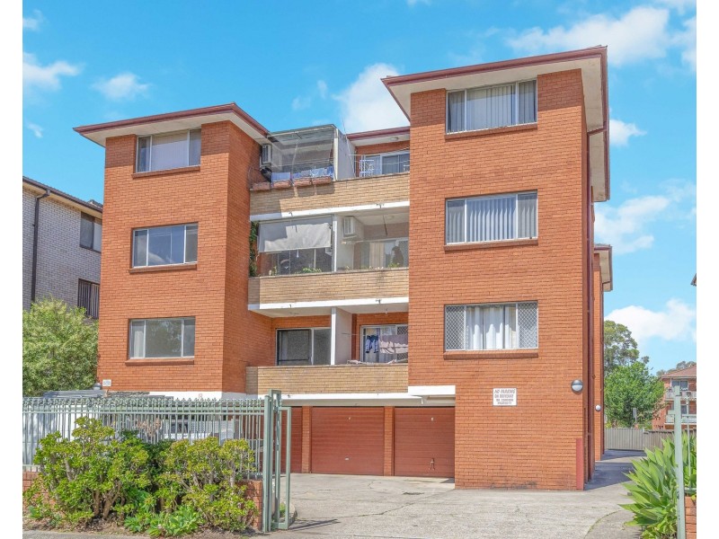 1/18 Drummond Street, Warwick Farm NSW 2170