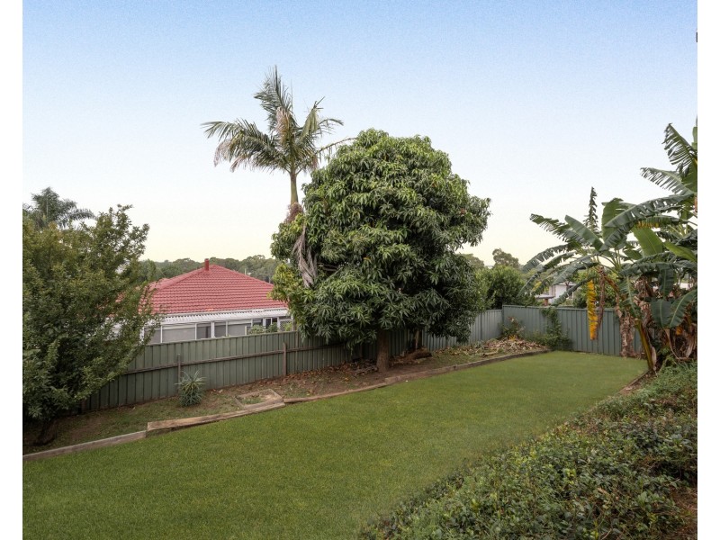 8 Birkdale Crescent, Liverpool NSW 2170