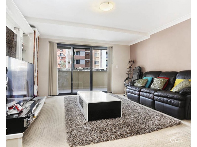 2/12-20 Lachlan Street, Liverpool NSW 2170