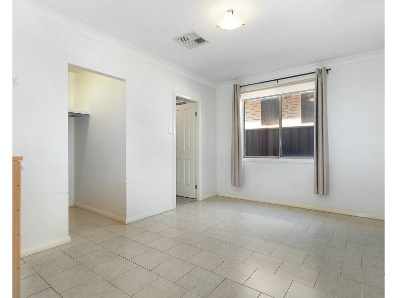 42B Reserve Road, Casula NSW 2170