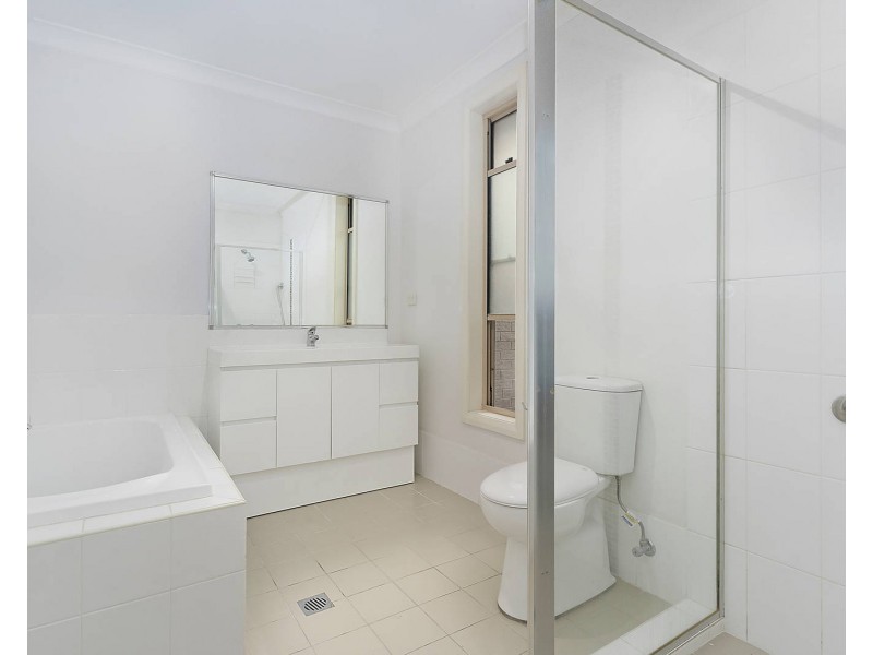 42B Reserve Road, Casula NSW 2170