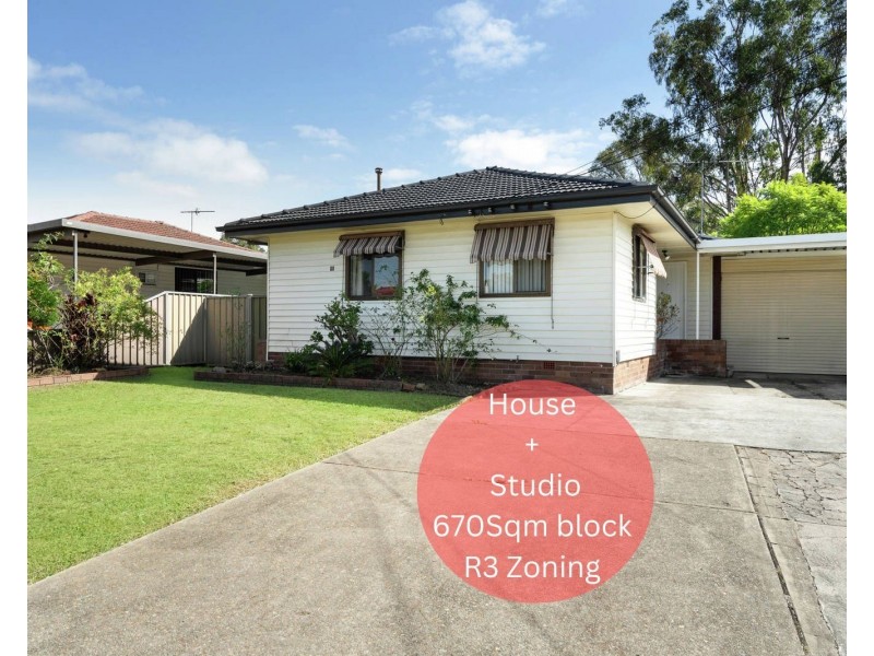 31 Gabo Crescent, Sadleir NSW 2168